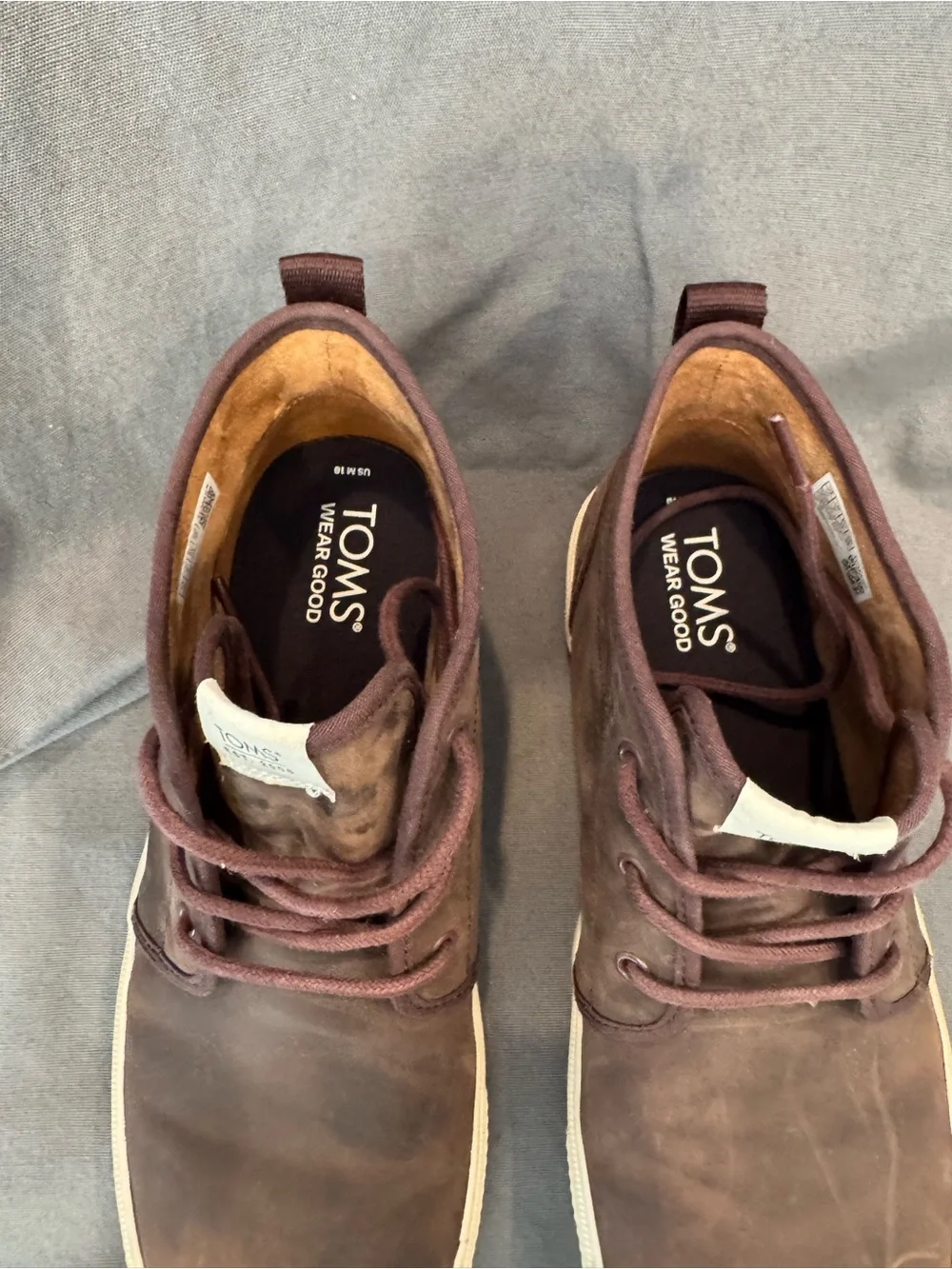 Toms Men's Dark Brown Chukka Boots with Cream Soles